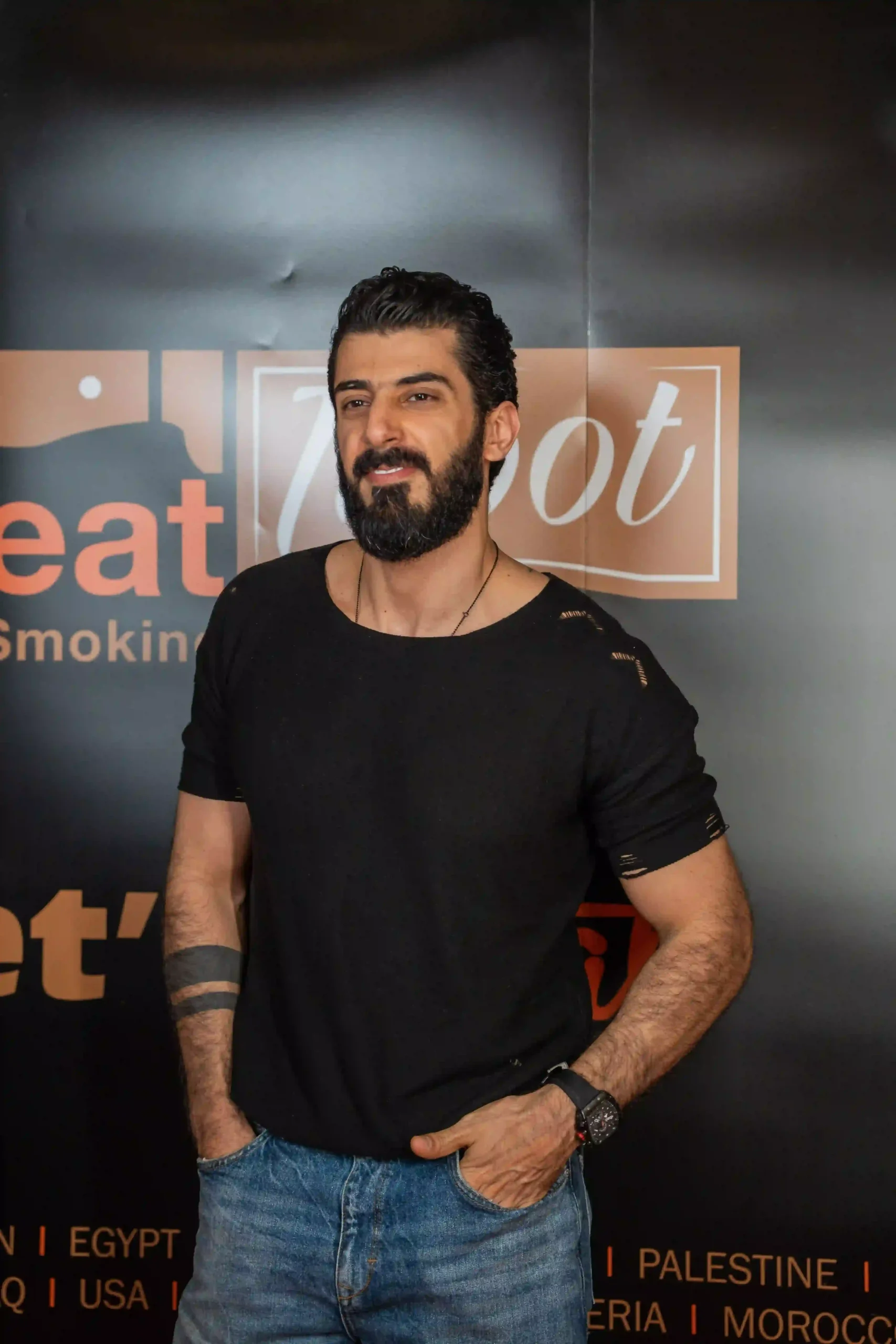 Celebrities and stars gather at Meat Moot Smoking, the best restaurant to experience our specialty smoked meat
