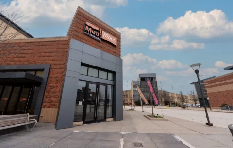 Halal-Smoked-Beef-Brisket-Meat-Moot-Mount-Prospect-Best-BBQ-Restaurant